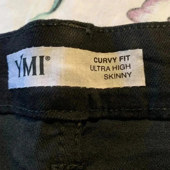 Curvy Fut Skinny Women’s Jeans Size 13 - Picture 3 of 7